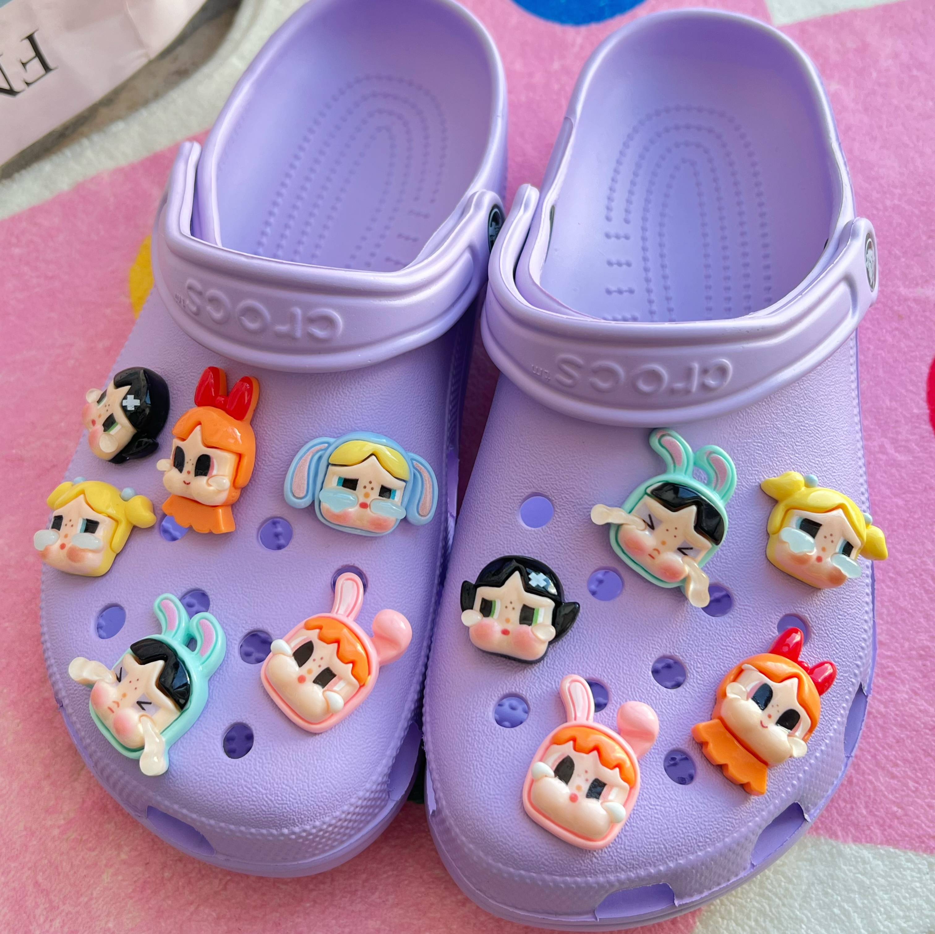 Crybaby Jibbitz 6pcs Set On Shoes
